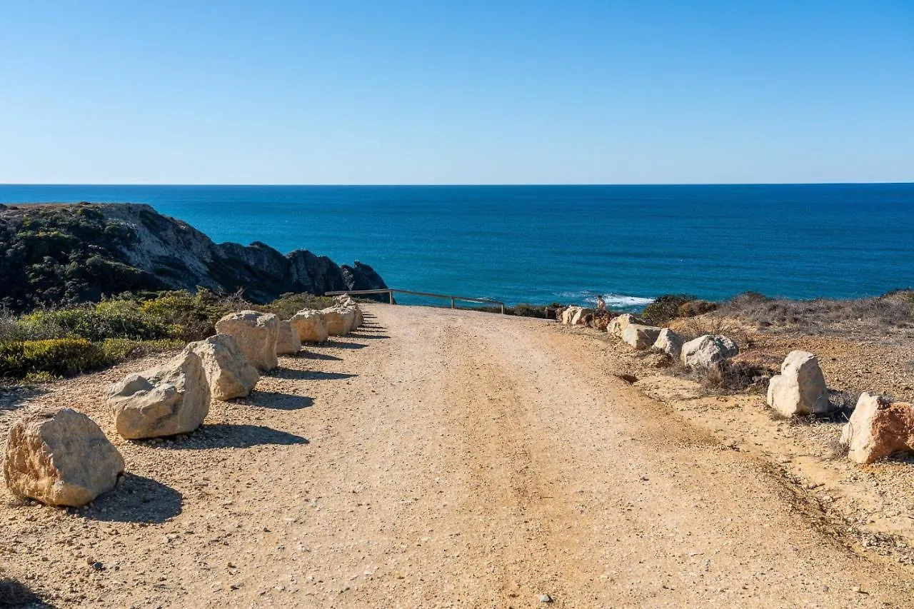 Guest house Sunset Room - Hiking & Beach Odeceixe Portugal