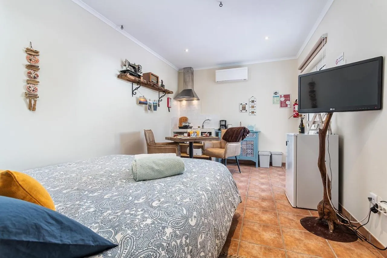 Sunset Room - Hiking & Beach 오데세시